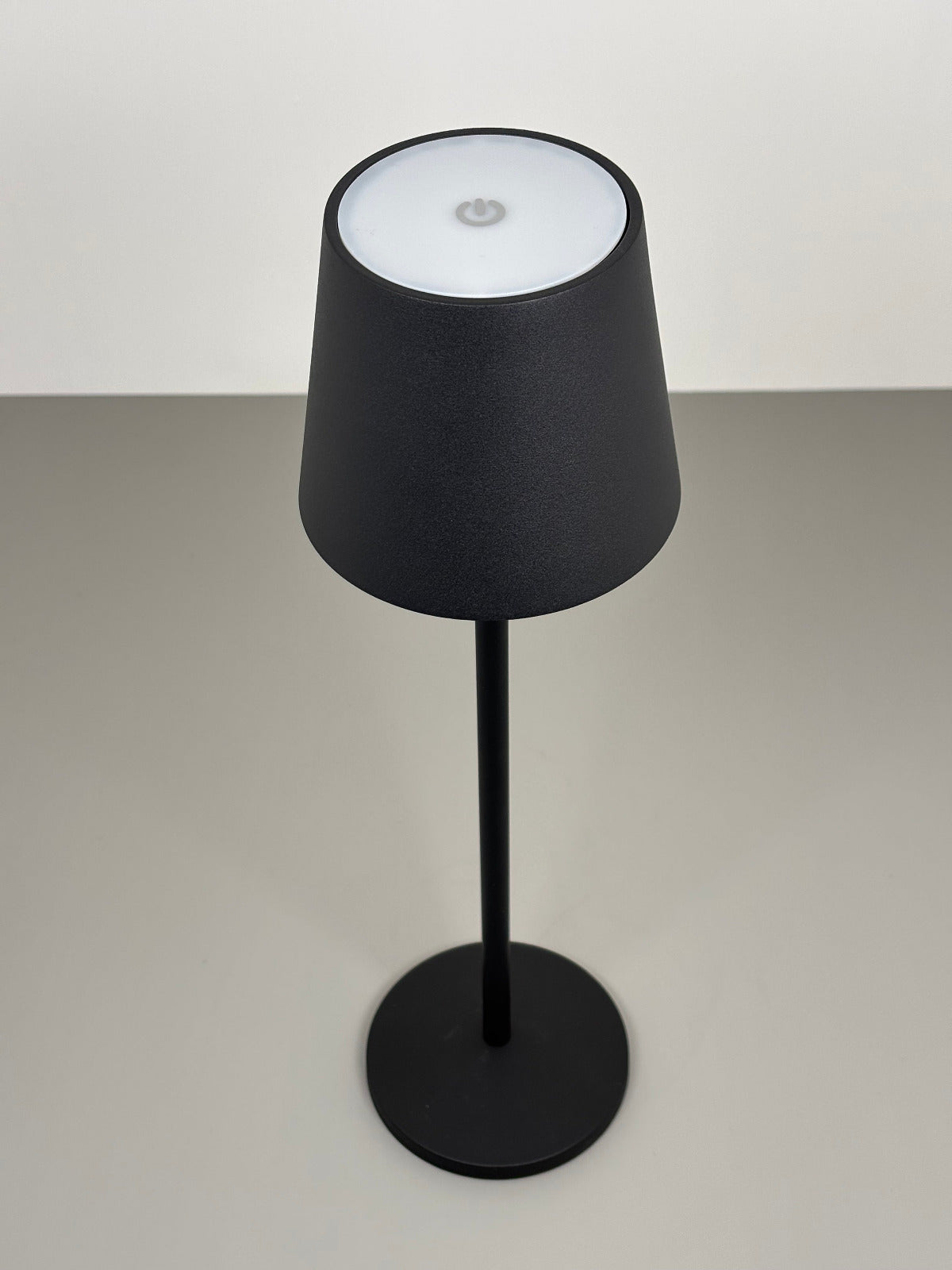 LED-Tischleuchte, schwarz, Akku, dimmbar, classic