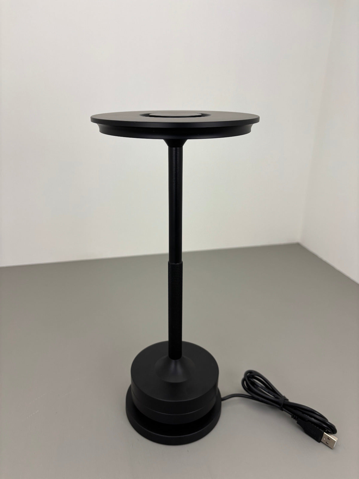 LED-Tischleuchte, schwarz, Akku, dimmbar